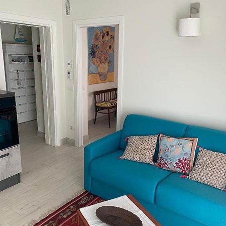 לינה וארוחת בוקר רימיני 8 Di Cuori מראה חיצוני תמונה