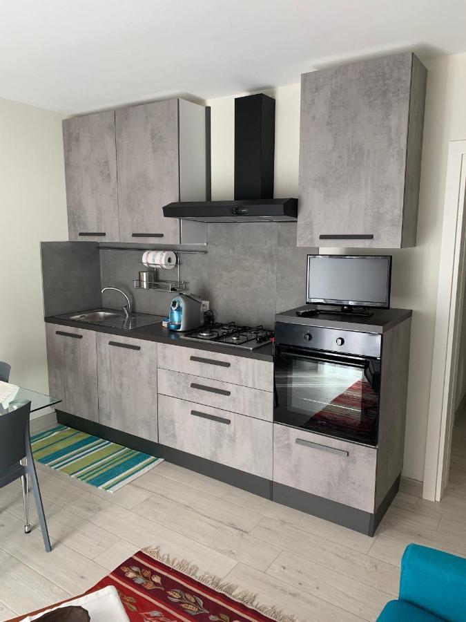 לינה וארוחת בוקר רימיני 8 Di Cuori מראה חיצוני תמונה